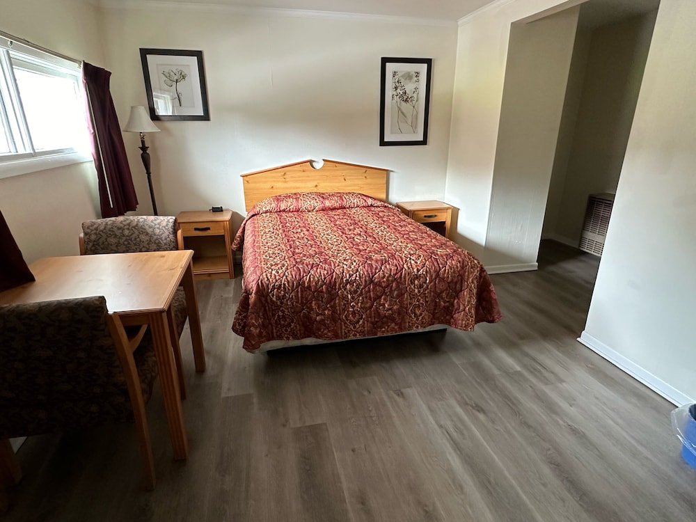 Oakdell Motel