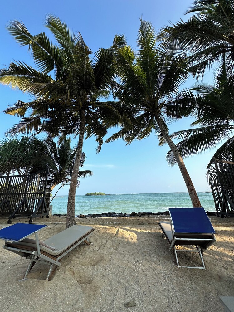 Deep Blue Sea Rental Villa