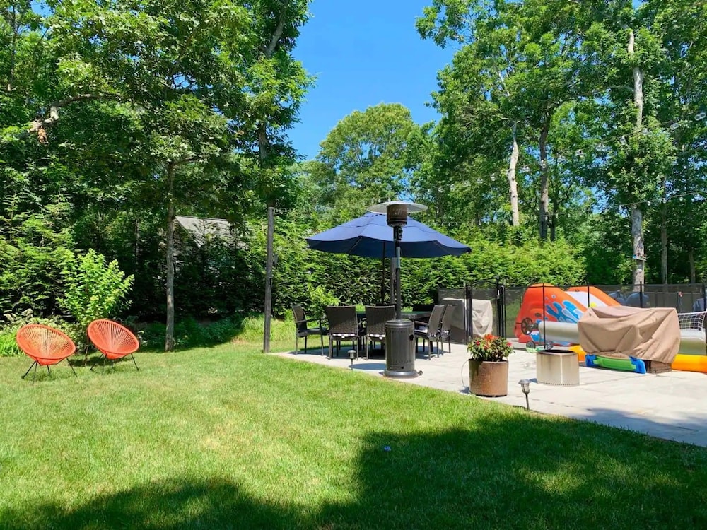Harbor by Rove Travel 4BR Heated Pool BBQ view 4