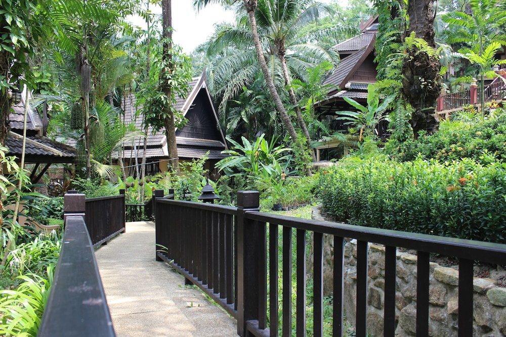 Khao Lak Palm Beach Resort