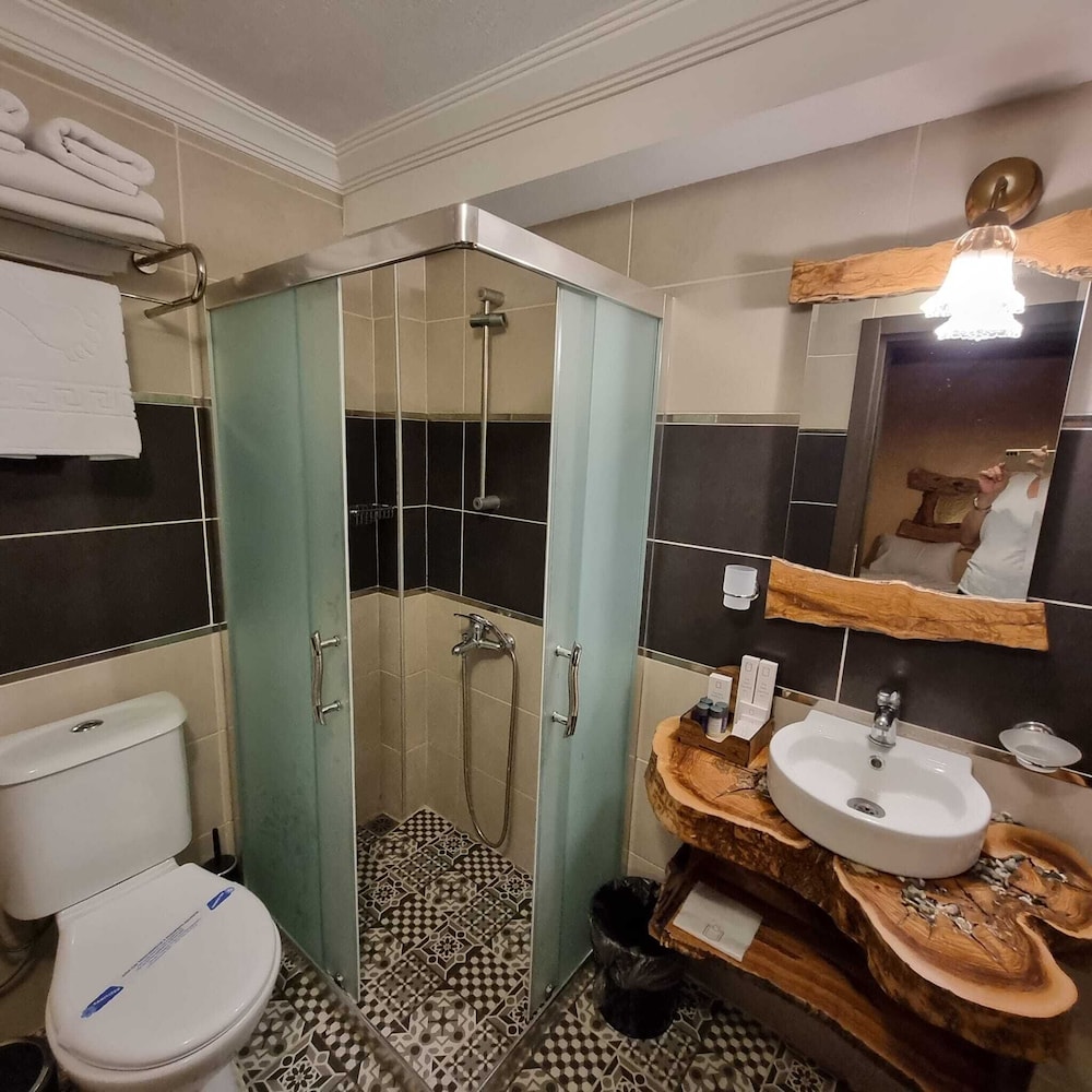 Olivia 1845 Guest House view 5