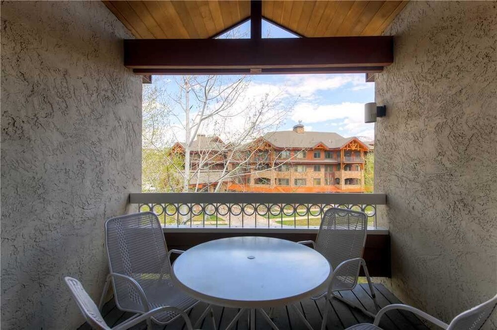 1303 Trappeur's Lodge, Trappeur's Crossing Apartment 2