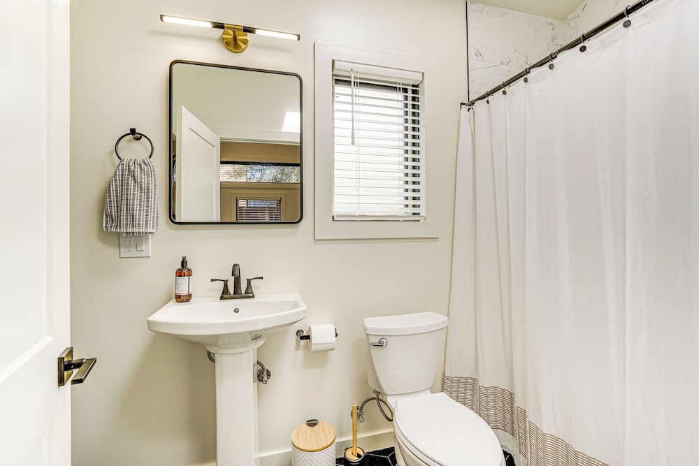 Bay Area Apt w/ Patio: Near Parks & Hiking!