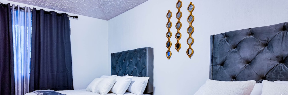 ONE Luxury Events & Lodging view 2