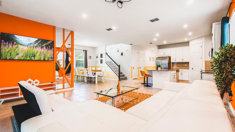 Solara Resort 7br Disney Themed Rooms Pool Spa Villa