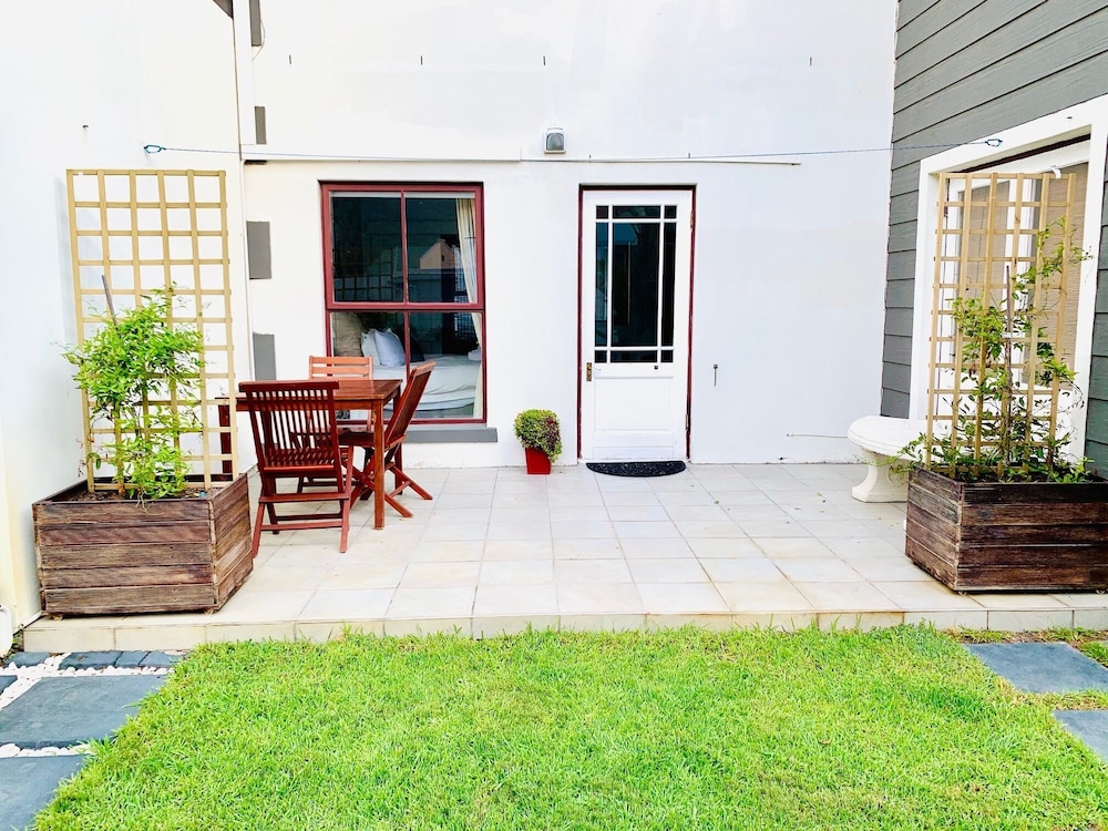 Abington Manor - Fish Hoek Guesthouse