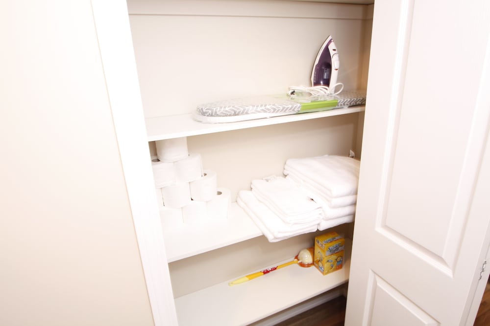 Hampton 3bd 2br near Airport