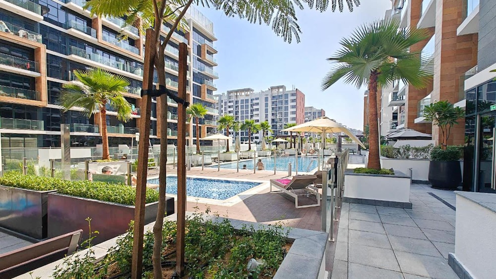 Peaceful Studio in Azizi Riviera 38 With Pool View