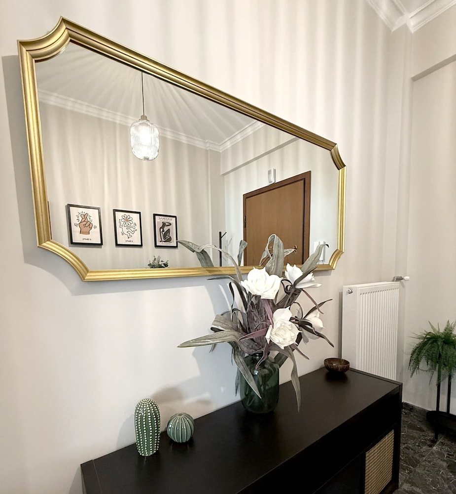 Siga-siga Luxury Acropolis Apt