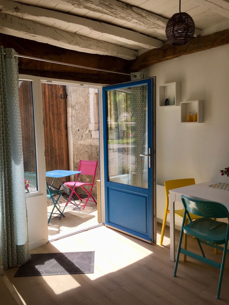 L'Estancat view 3