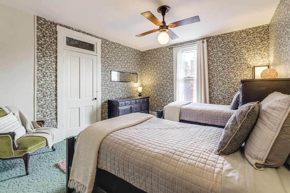 Walkable Group Getaway w/ Bikes in West Liberty!