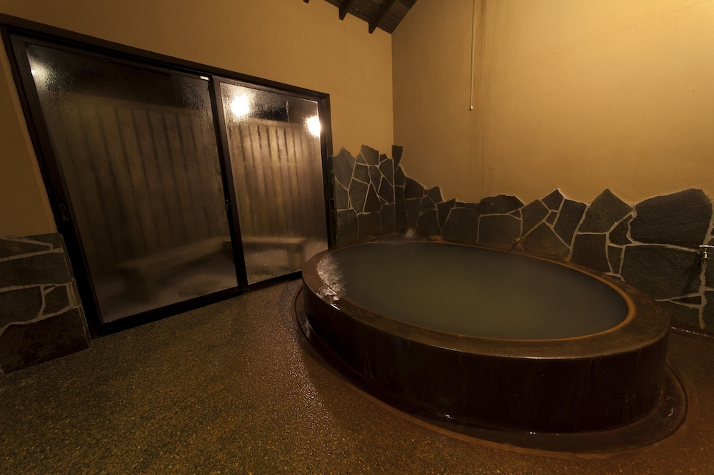 Gokuraku Onsen Takumi No Yado