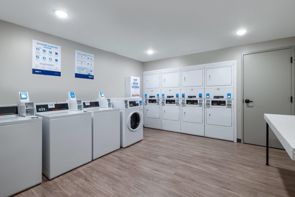 Echo Suites Extended Stay by Wyndham Atlanta-Conyers