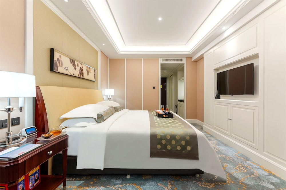 Yun-Zen Jinling World Trade Plaza Hotel