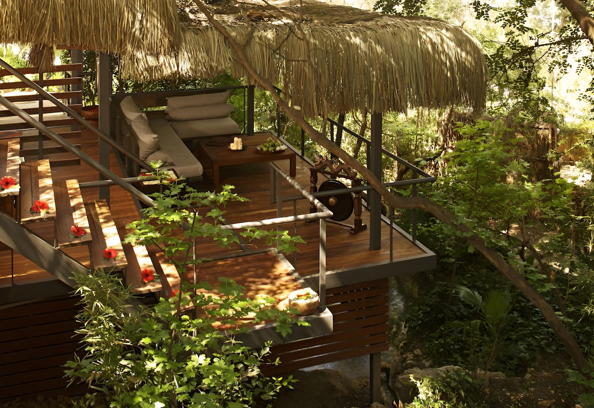 Hillside Beach Club 6