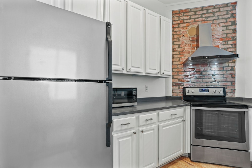 Quiet Historic Corner Home Near Downtown