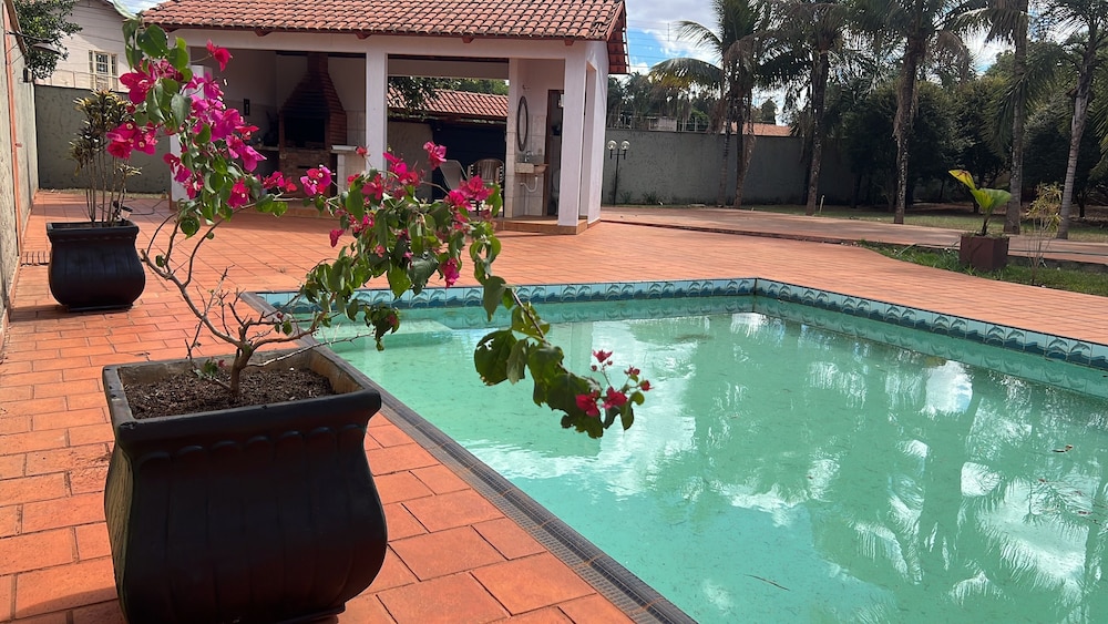 casa com piscina