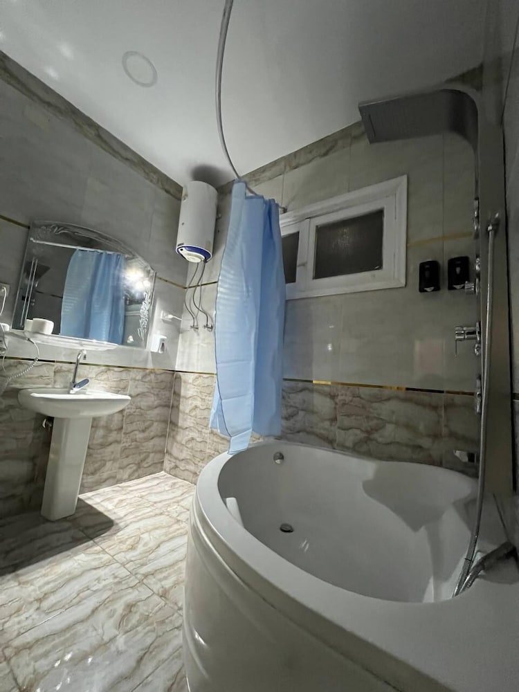 Lucky Hostel