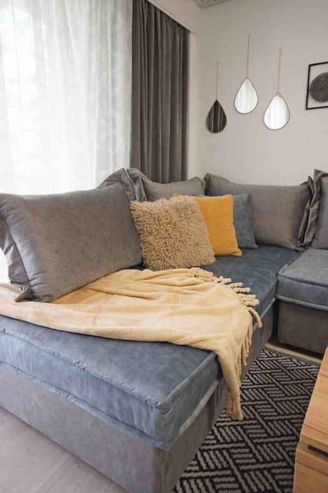 Alkuoni lux Flat at P Faliro