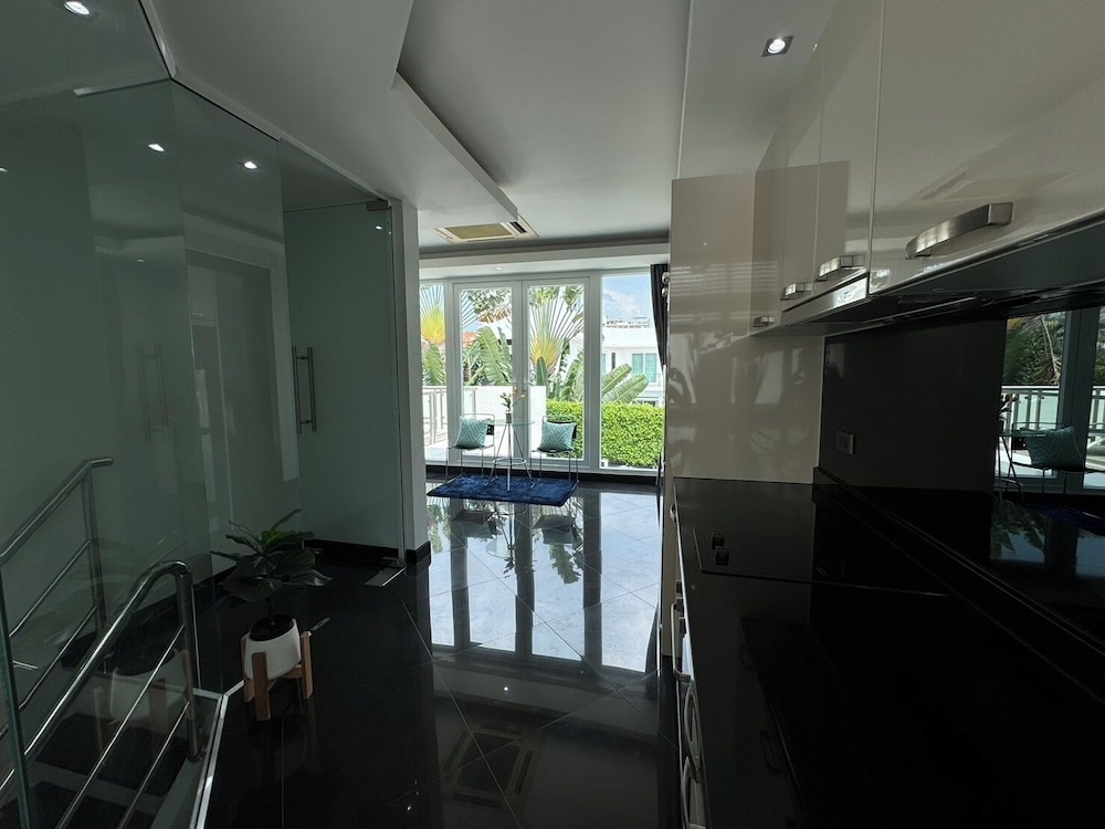 Premium Pool Villas Pattaya