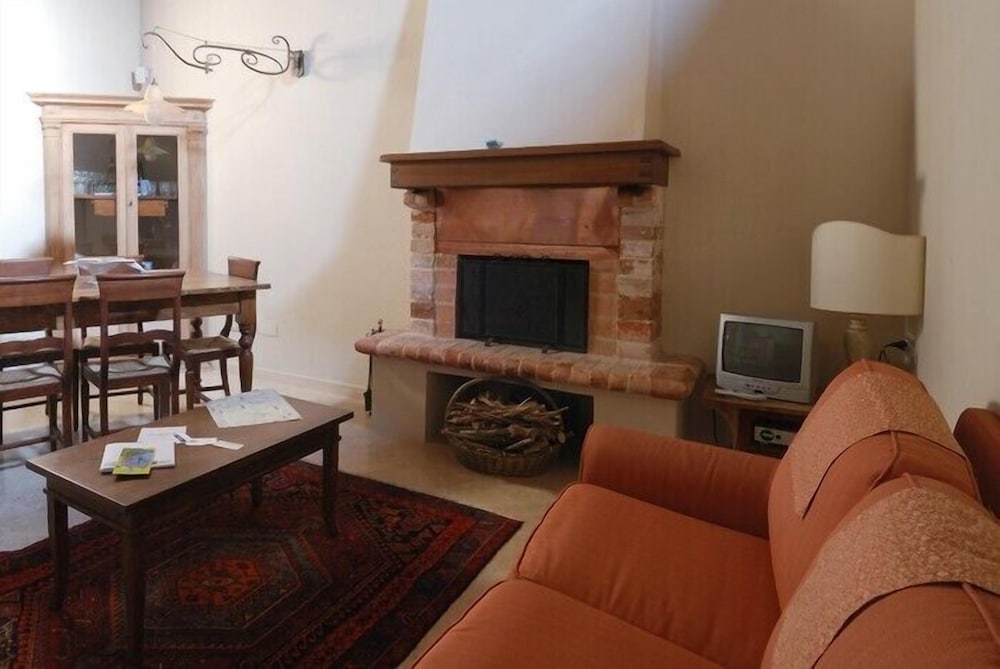 Agriturismo La Lodola
