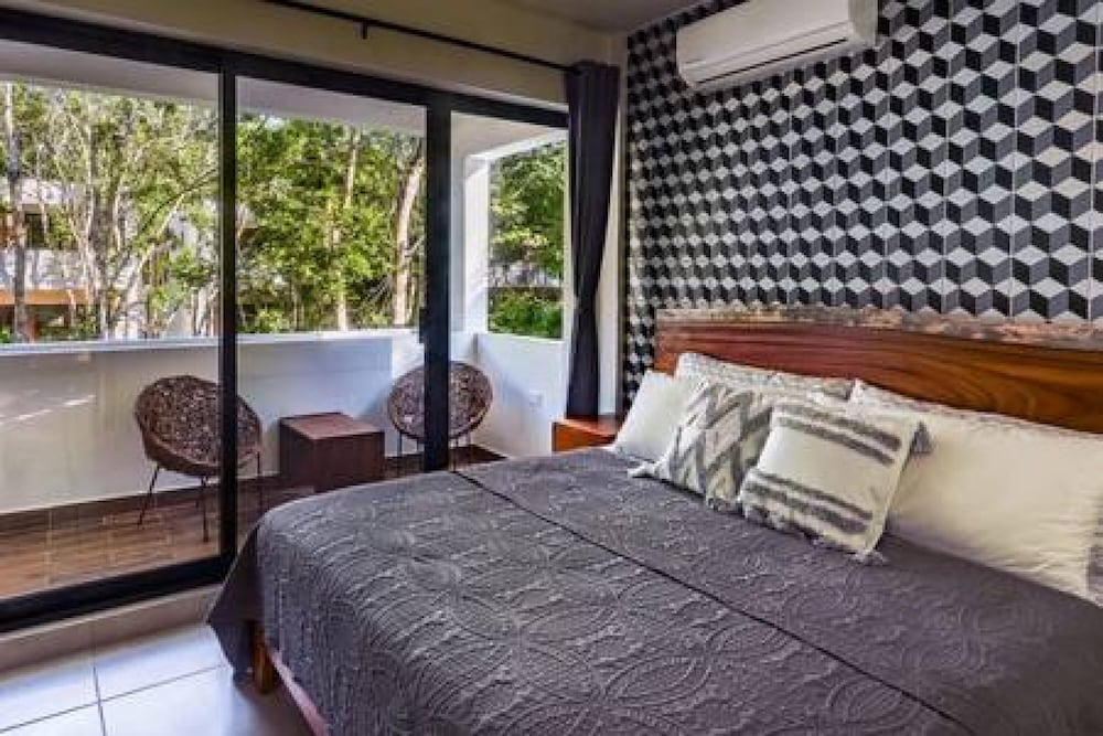 Villa Mayapan Resort Pool AC Fast Internet