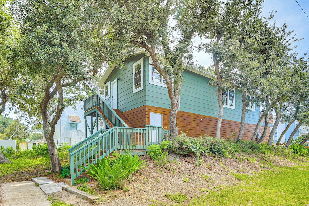 Walk to Ocean: Unit w/ Deck in Fernandina Beach!