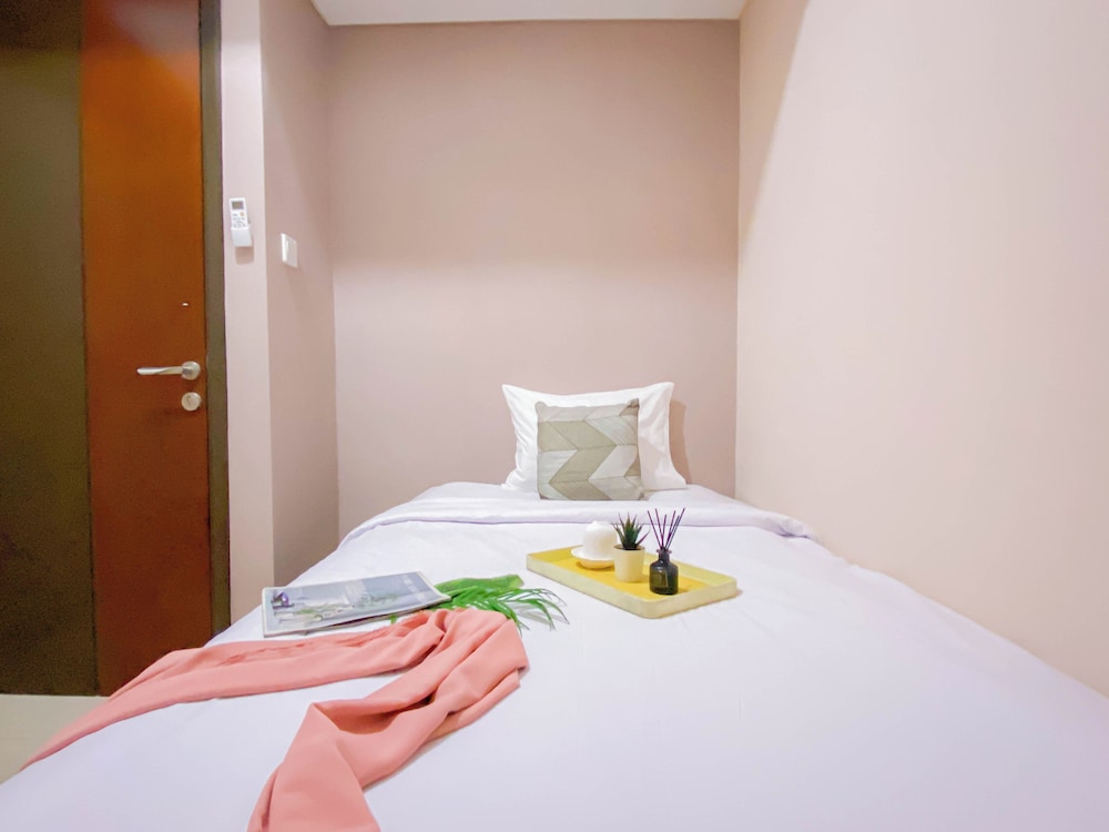 Soft Pastel Minimalist 3Br At Pollux Chadstone Apartment