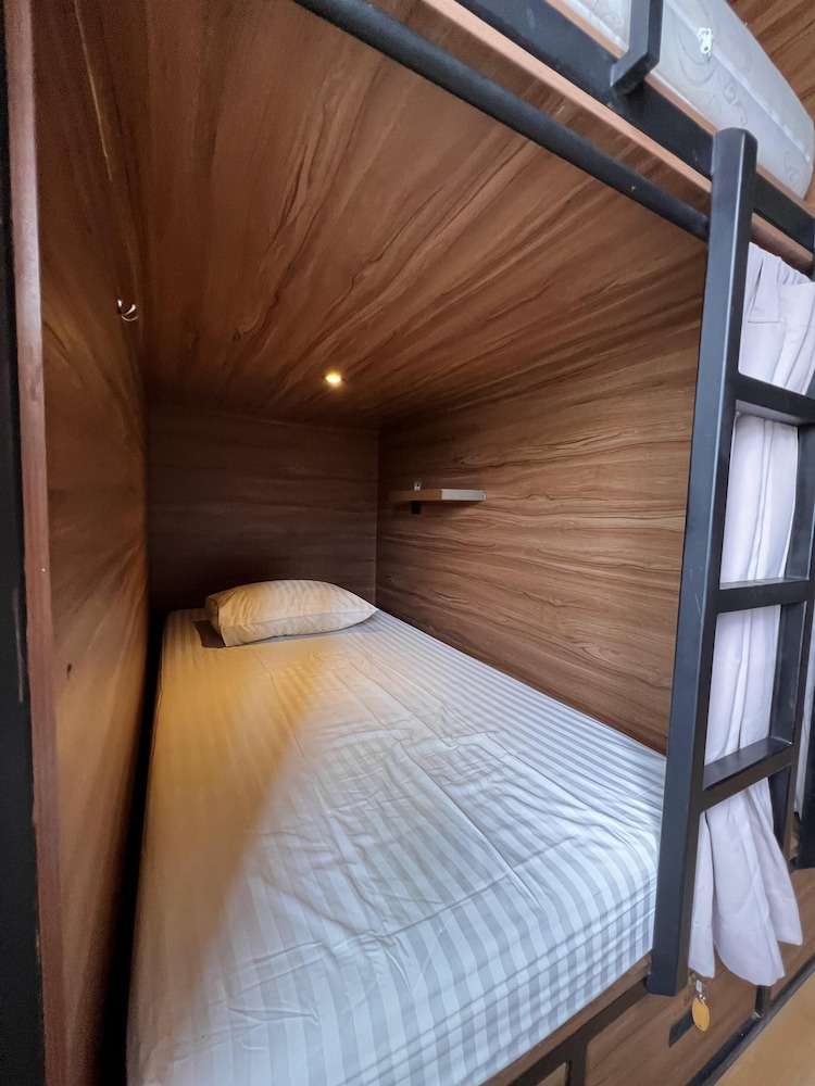 ITIC INN HOSTEL