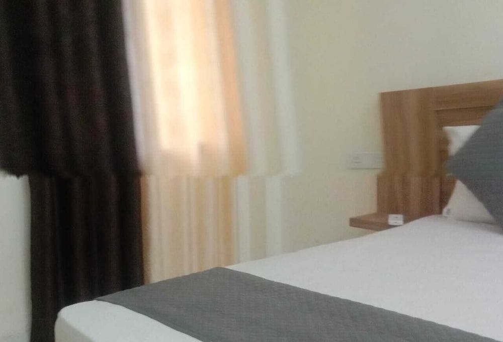 Om Guest House Lucknow