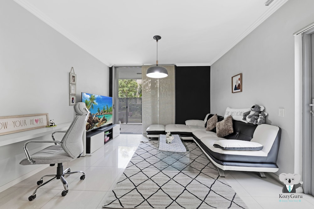 Kozyguru | Ryde | Cosy 2Bed Apt With Private Yard