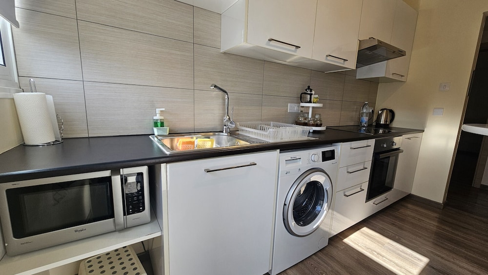 116 NIC 303 - Stay Vintage Central Suites