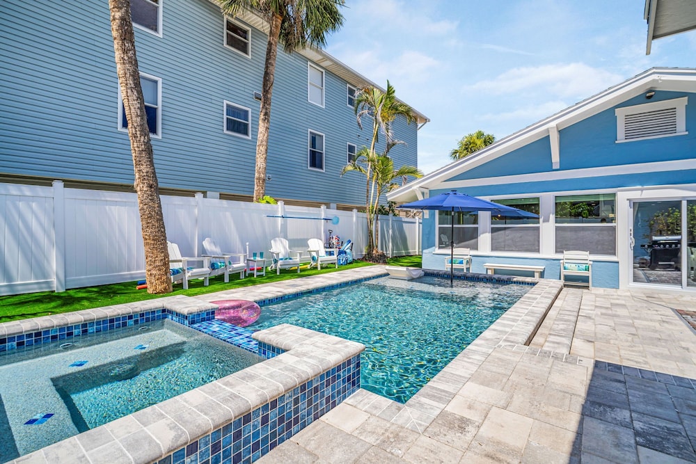 NEW Beach Envy 4BR Pool Spa Steps From Sand