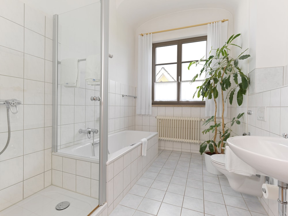 Lodner Genieerhotel Drei Mohren - Property Image 25