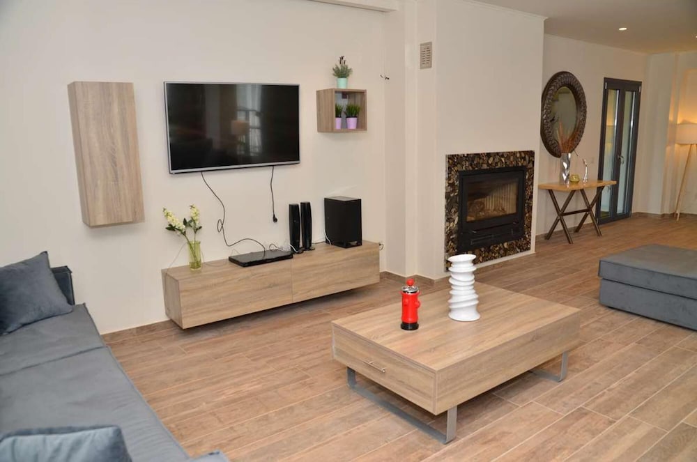 Villa Eleanna Large Private Pool Sea Views A C Wifi Eco-friendly - 2546 view 3