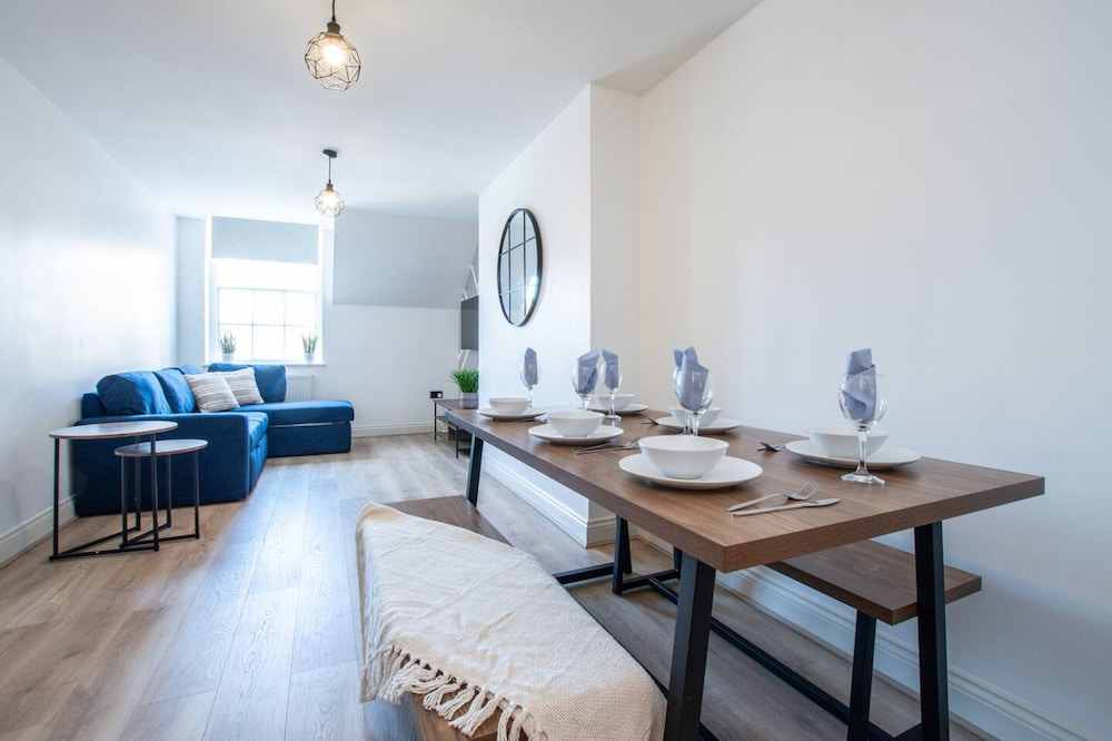 in Bournemouth With 2 Bedrooms and 1 Bathrooms
