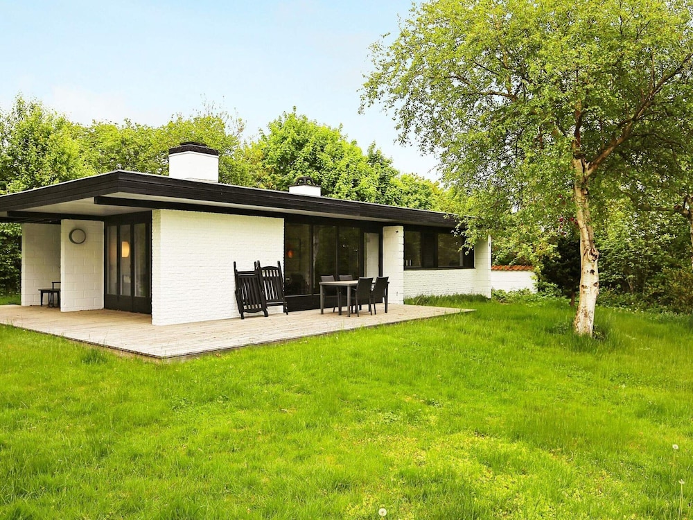 5 Person Holiday Home in Gilleleje view 4