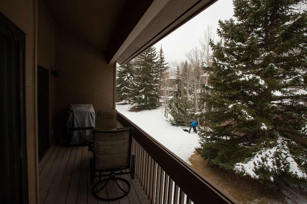 Lakeside at Deer Valley Resort - Two Bedroom Condo #1679 2 Condo