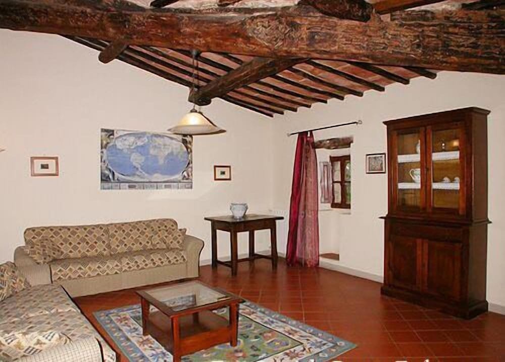 Borgo Montefolchi