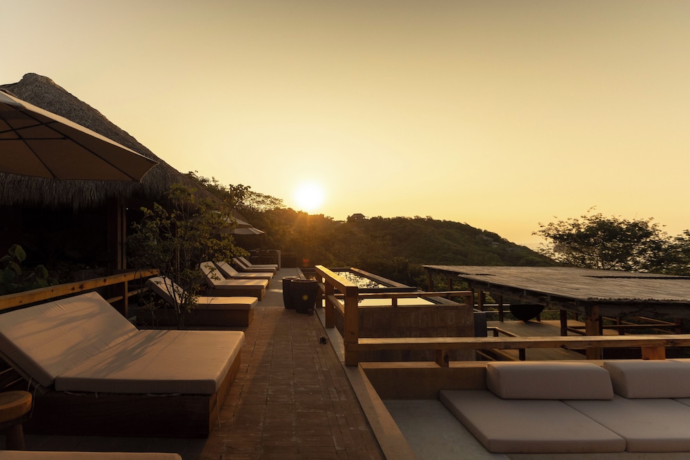 Casa Yute by Ahau Collection
