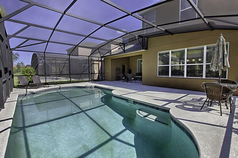 Bella Vida Resort by Home 2U