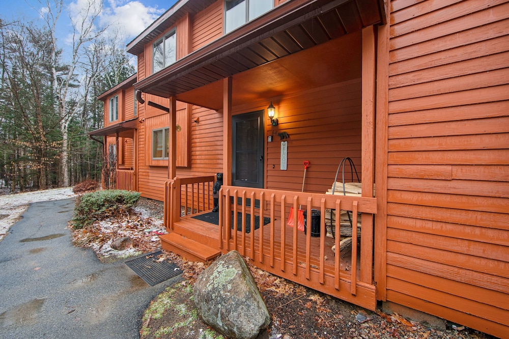 Tannery 64h - Family Retreat With Modern Comforts 3 Bedroom Townhouse by The Summit at Gore Mountain