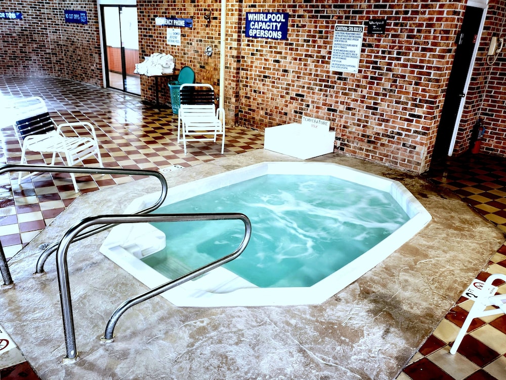 Manistee Hotel