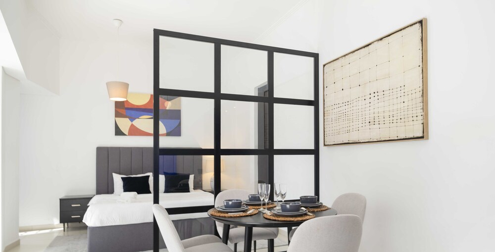 LUX The Cayan Superior Suite 2
