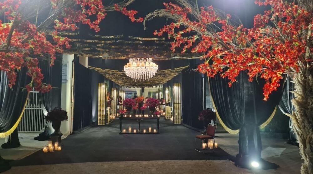 Lobby & Reception