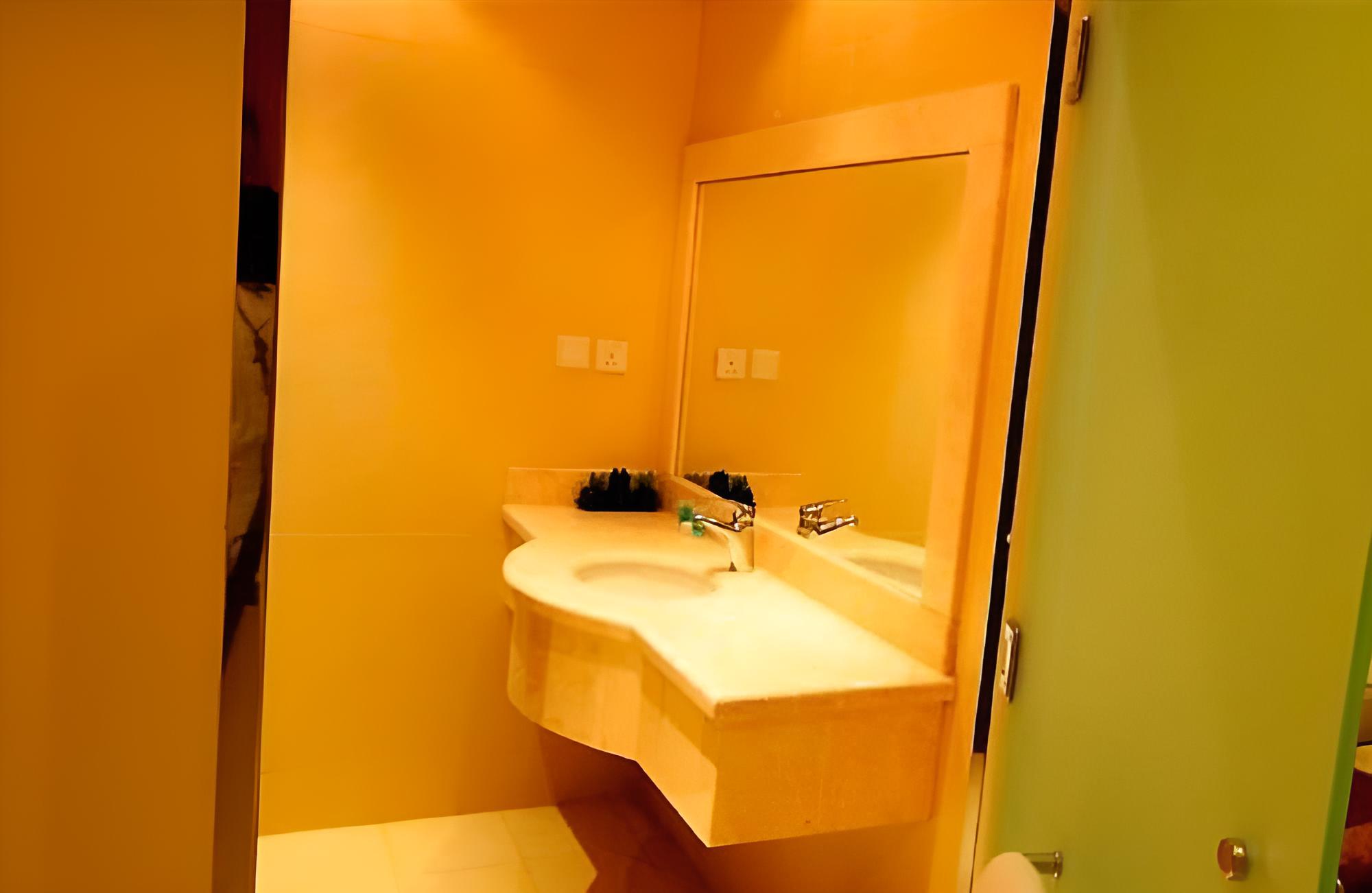 Meera Suites 2