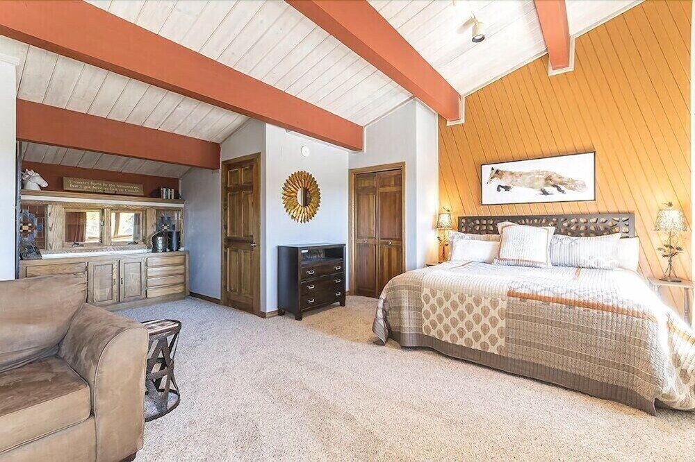 Phoenix 118A - 3 Br Condo