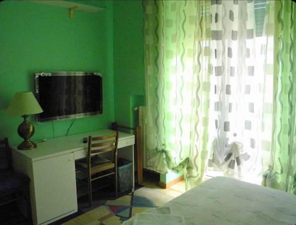 Bed & Breakfast Nicosia Schaya photo 5