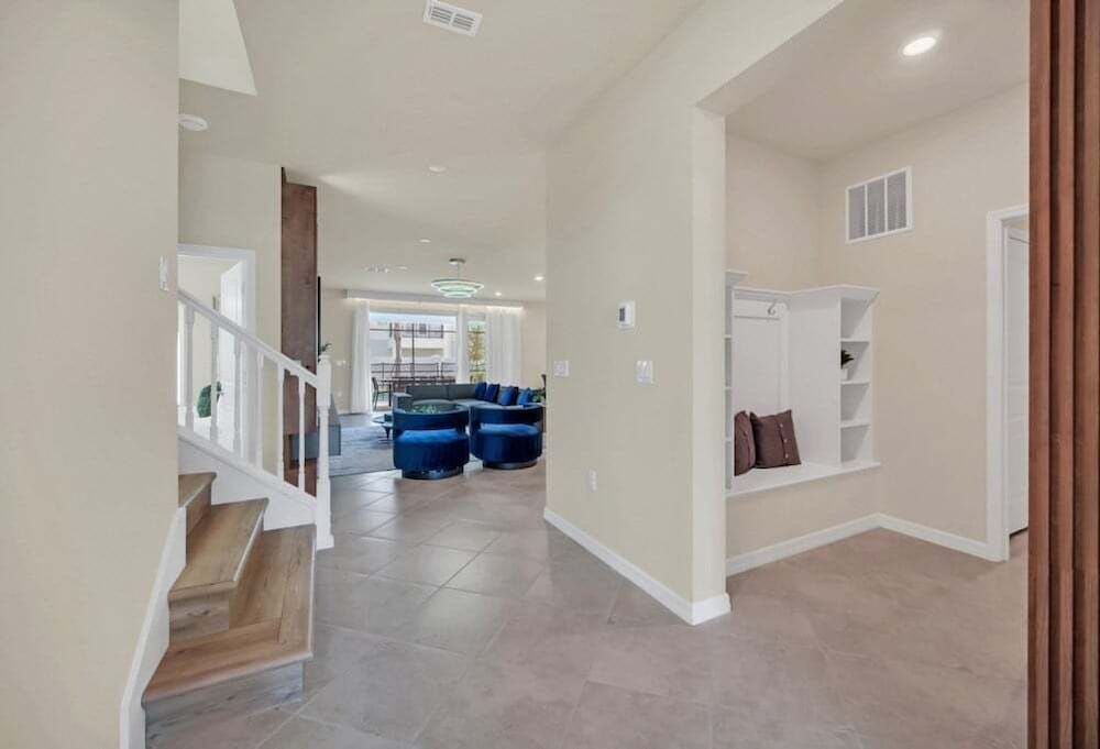 Everyone's Family Fun Home, Slides In Kids Rooms 10 Bedroom Villa
