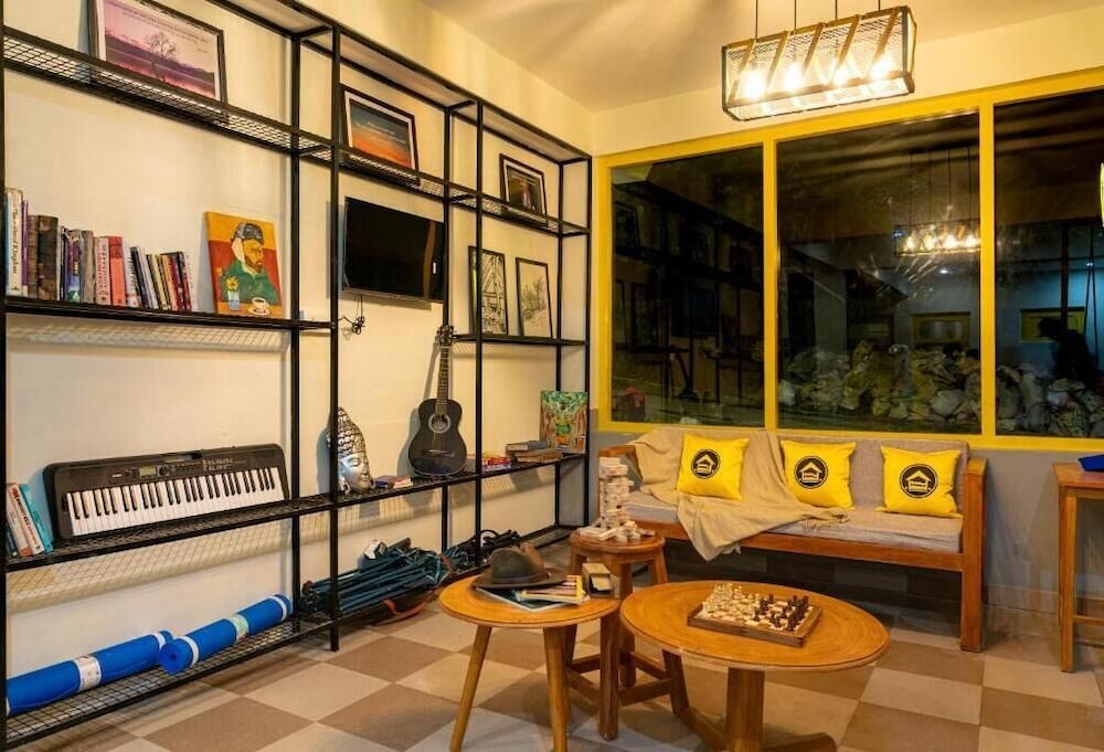 The Hosteller Kareri
